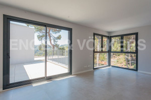 Dom do wynajęcia 230m2 Katalonia Barcelona - zdjęcie 2