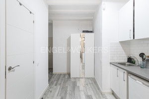 Mieszkanie na sprzedaż 34m2 Katalonia Barcelona - zdjęcie 2