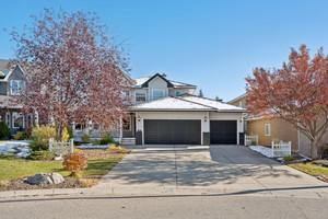 Dom na sprzedaż 241m2 739 Hawkside Mews NW, Calgary, AB T3G 3S2, Canada - zdjęcie 1