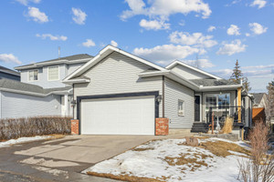 Dom na sprzedaż 111m2 71 Arbour Wood Close NW, Calgary, AB T3G 4A8, Canada - zdjęcie 1