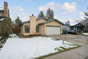 Dom na sprzedaż 116m2 15123 Deer Run Dr SE, Calgary, AB T2J 5M6, Canada - zdjęcie 1