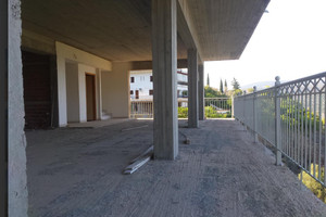 Komercyjne na sprzedaż 550m2 ΕΟ - zdjęcie 3