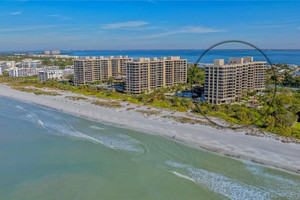 Mieszkanie na sprzedaż 212m2 1 Gulf Of Mexico Drive, Unit  - zdjęcie 1