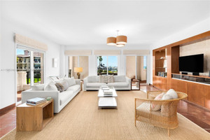 Mieszkanie na sprzedaż 255m2 2221 Fisher Island Dr, Unit  - zdjęcie 2