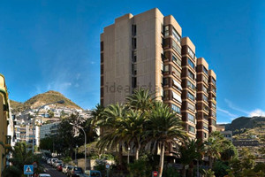 Mieszkanie na sprzedaż 220m2 Wyspy Kanaryjskie Santa Cruz de Tenerife - zdjęcie 2